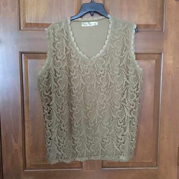 Jessica Taylor Top. Size 3X in very good cond - Picture 1 of 3